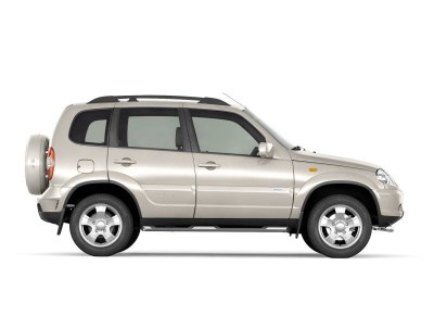 Защита порогов с накладками 63мм (НПС) Chevrolet NIVA с 2009г