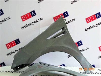 Крылья пластиковые AVR на Лада Гранта в цвет