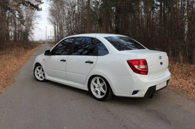Задний бампер GTS тюнинг на ЛАДА ГРАНТА 2190 седан 