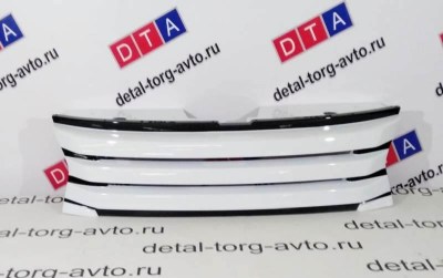 Решетку радиатора 