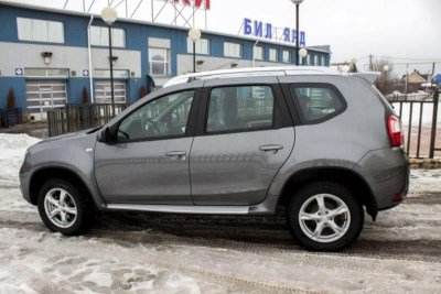 Спойлер CROSS на Nissan Terrano