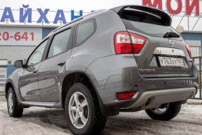 Спойлер CROSS на Nissan Terrano