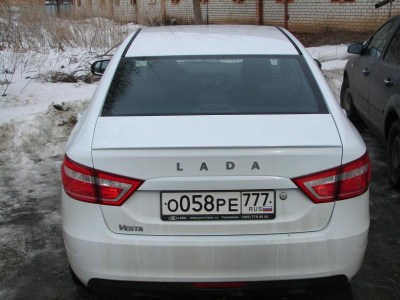 Спойлер лип крышки багажника на ЛАДА ВЕСТА седан